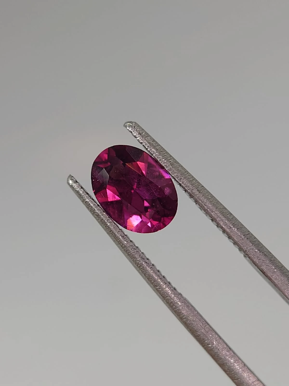 1.32ct Natural Malaya Garnet Oval Cut Loose Gemstone From Tanzania — view 2